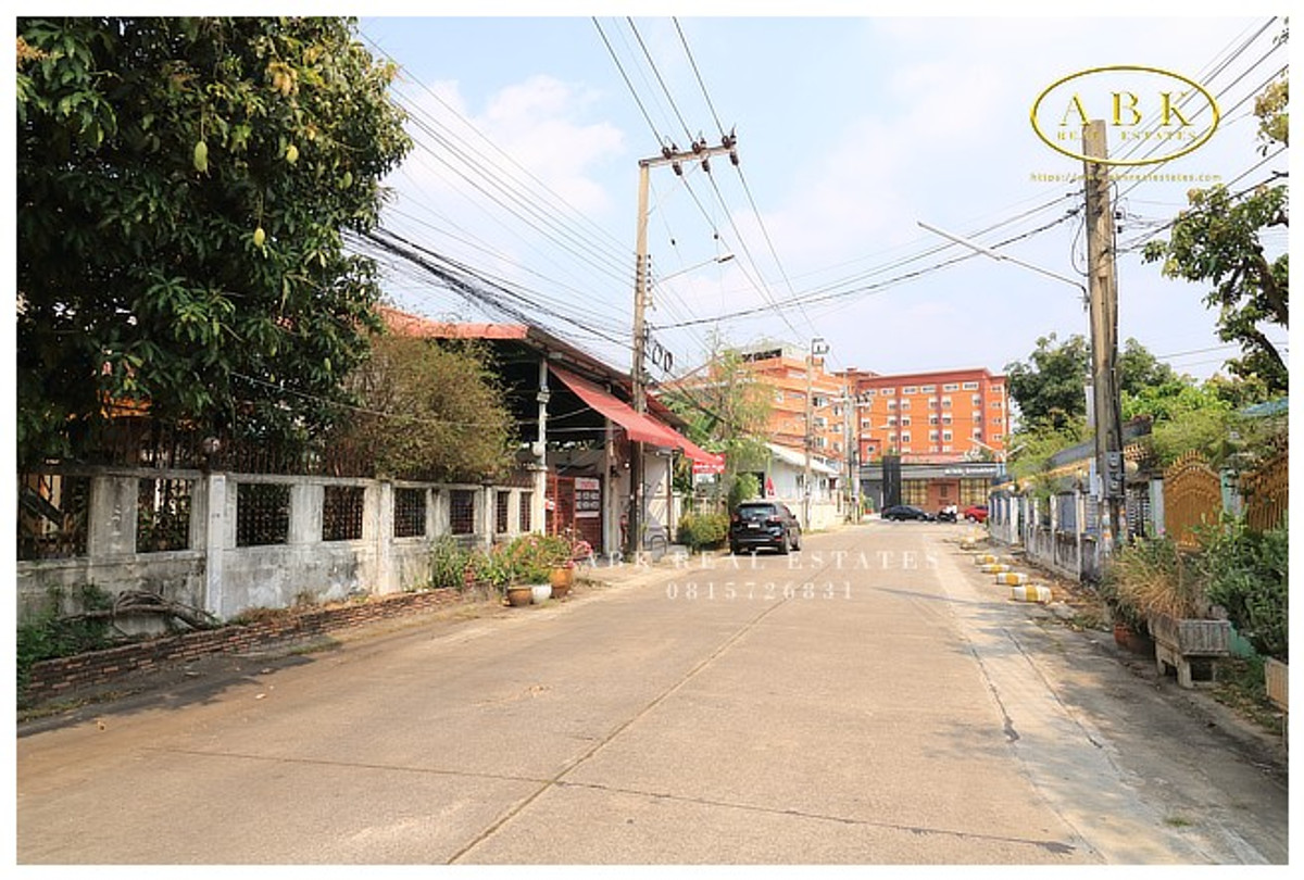 ขาย บ้านเดี่ยว 2 ชั้น ลภาวัน 5 13.5 ล้านบาท – รูปที่ 4