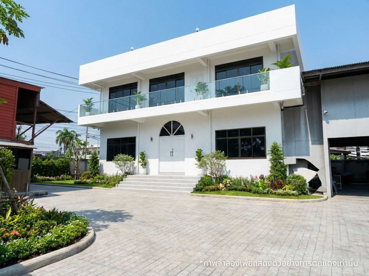 Commercial Property for Sale: Large Office Building, Warehouse & Staff Quarters