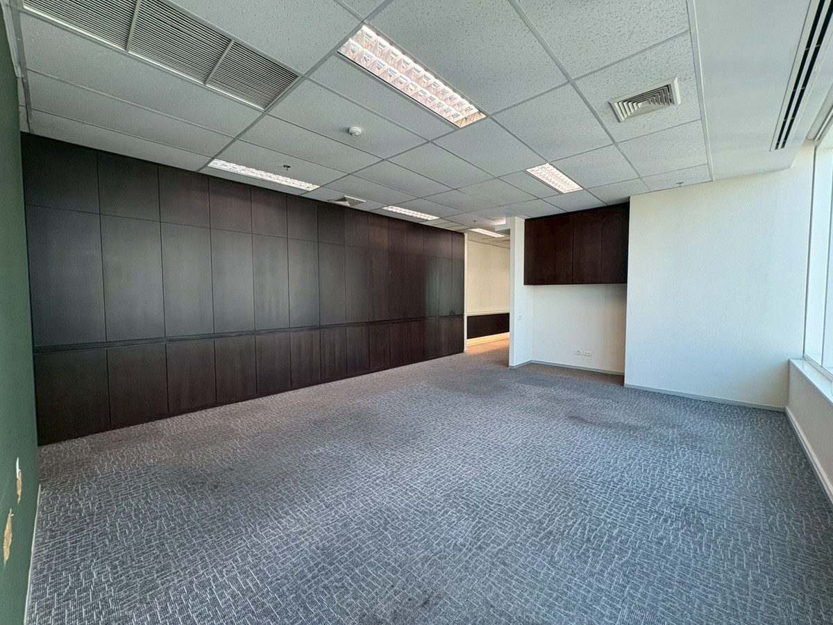 พื้นที่สำนักงานให้เช่าที่อาคาร Interchange 21 184 ตร.ม. เชื่อมต่อ BTS/MRT – รูปที่ 2