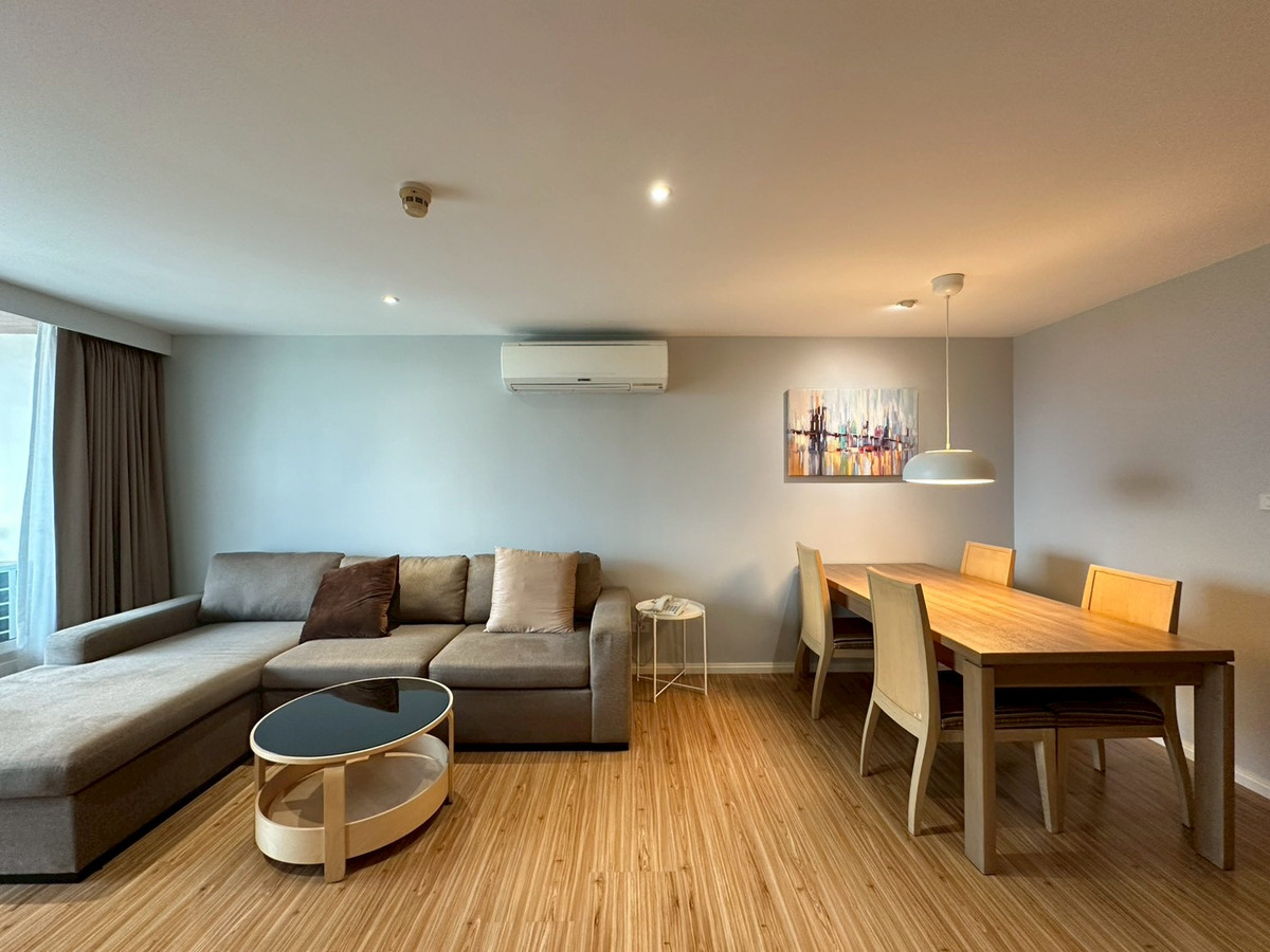 ✨🏢Condo for rent in Lang Suan area, 2+1 bedrooms, complete with furniture and electrical appliances. Convenient transportation, near Lumpini Park, BTS Ratchadamri, One Bangkok, ready to move in. ✨🏢Condo for rent in Lang Suan area, 2+1 bedrooms, complete with furniture and electrical appliances. Convenient transportation, near Lumpini Park, BTS Ratchadamri, One Bangkok, ready to move in.