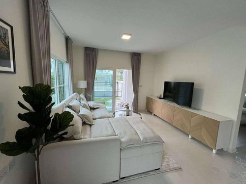 ให้เช่า บ้านเดี่ยว วิลลาจจิโอ 3 ศรีนครินทร์-บางนา (Villaggio 3 Srinakarin-Bangna) ขนาด 56 ตารางวา 4 ห้องนอน พร้อมเข้าอยู่ ตำบลบางแก้ว อำเภอบางพลี จังหวัดสมุทรปราการ