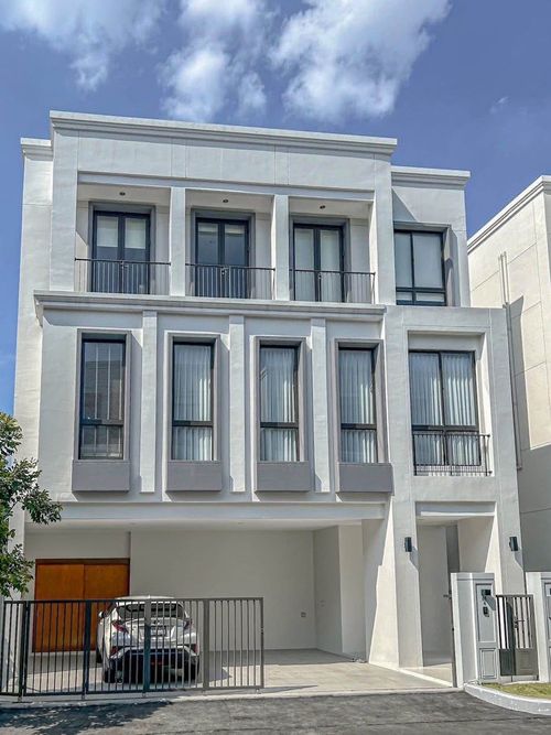 Airie Srinakarin - Krungthep Kreetha / 5 Bedrooms (SALE WITH TENENT) BZD146