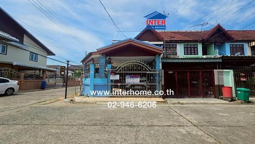 Townhouse, 2 floors, 29.9 sq m, Don Mueang Villa 2 Village. Soi Permsin 16 Sukhaphiban 5 Road Phahonyothin Road 54/1, Sai Mai District, Bangkok