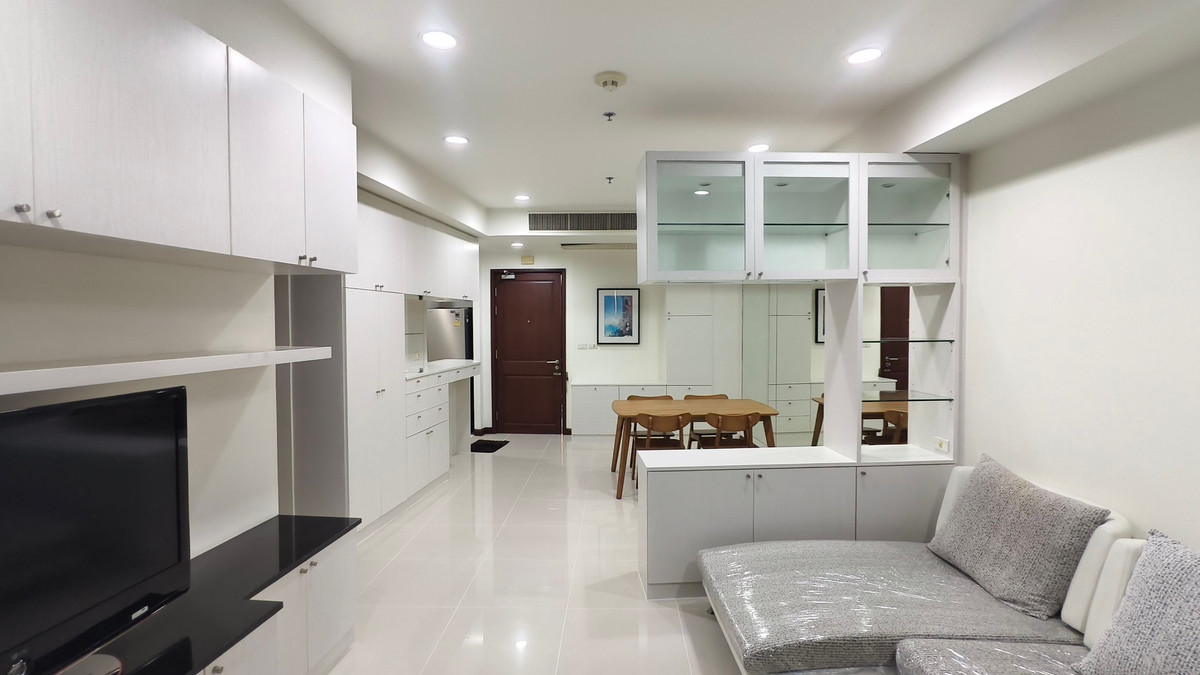For rent/sale, Pathumwan area, Condo BAAN RAJPRASONG, 1 bedroom, near BTS Ratchadamri, near Central world. For rent/sale, Pathumwan area, Condo BAAN RAJPRASONG, 1 bedroom, near BTS Ratchadamri, near Central world.