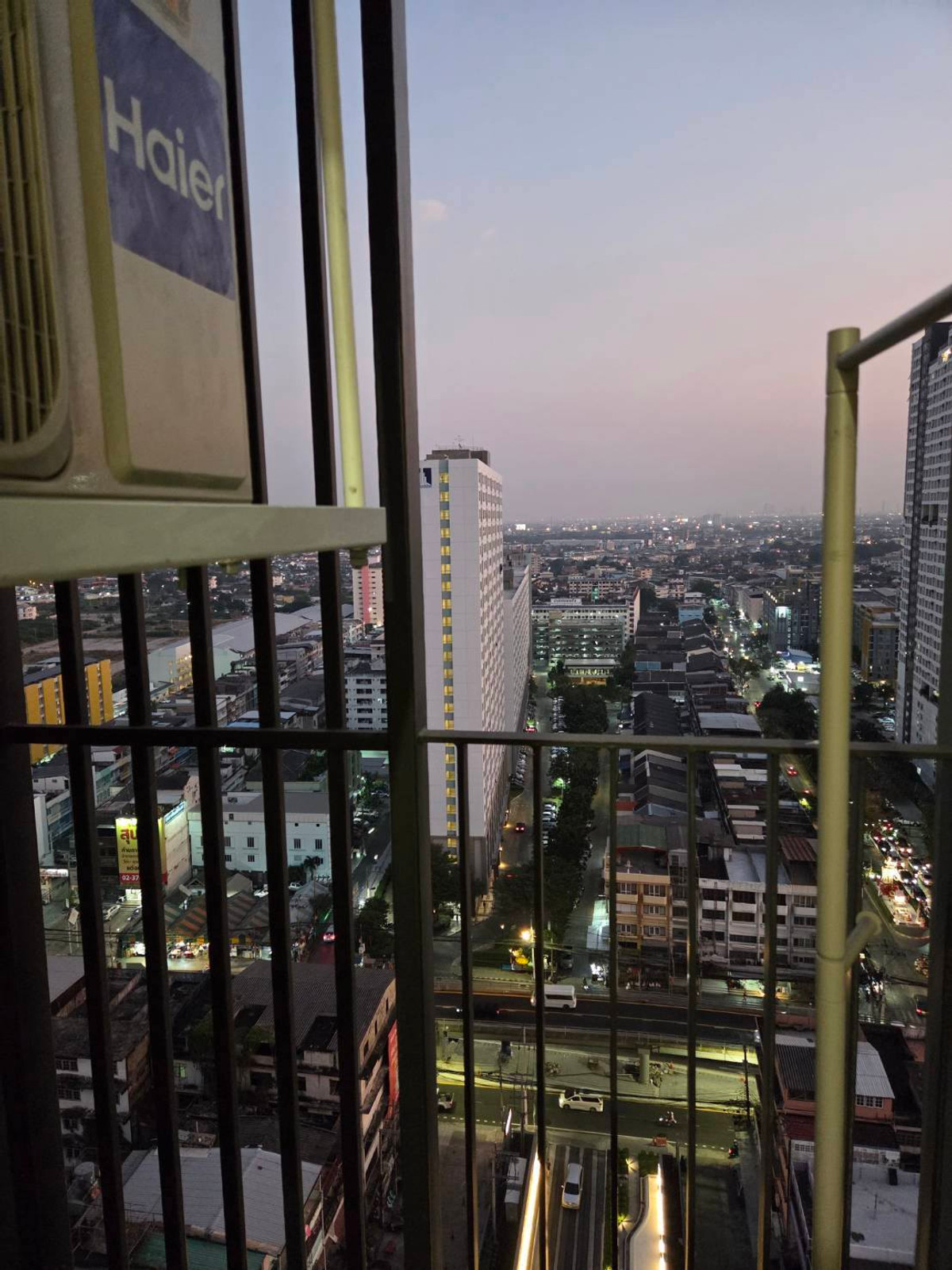 TB3MCI ให้เช่าคอนโด The Livin Ramkhamhaeng 28 ตร.ม. ชั้น 7 line id : @livinglegacy – รูปที่ 4