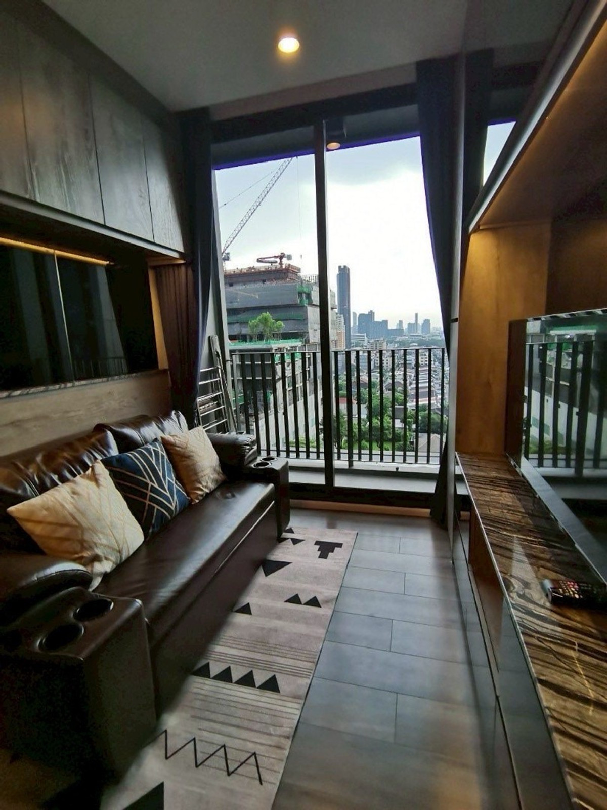 🔥Rent at Whizdom Essence Sukhumvit101 🔥1BR 1BR 🔥23,000🔥35sqm 🔥Floor12 🔥Rent at Whizdom Essence Sukhumvit101 🔥1BR 1BR 🔥23,000🔥35sqm 🔥Floor12
