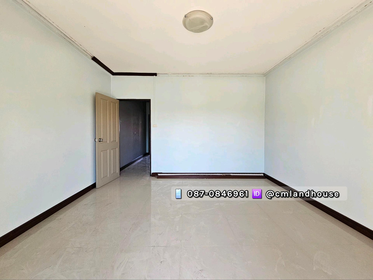ทาวน์โฮม 4 ห้องนอน ต.สุเทพ อ.เมือง ใกล้รพ.สวนดอก 500 ม. ใกล้นิมมาน 1 กม. ใกล้ มช. 1.5 กม. ใกล้คูเมือง 1 กม. 4 ห้องนอน เหมาะสำหรับทำบ้านพัก บ้านเช่า airbnb หรือซื้อให้นักศึกษาพัก ช่วงเรียน มช. – รูปที่ 4