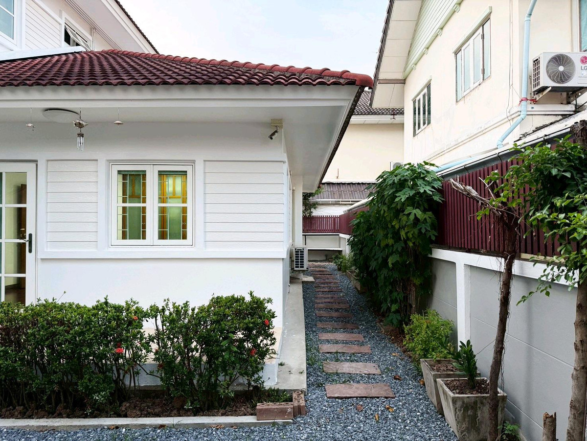 🏡 บ้านเดี่ยวให้เช่า พร้อมเข้าอยู่ซอย 8 โครงการประดับดาว 3 ถนนราชพฤกษ์(ท่าอิฐ – ปากเกร็ด นนทบุรี) – รูปที่ 2