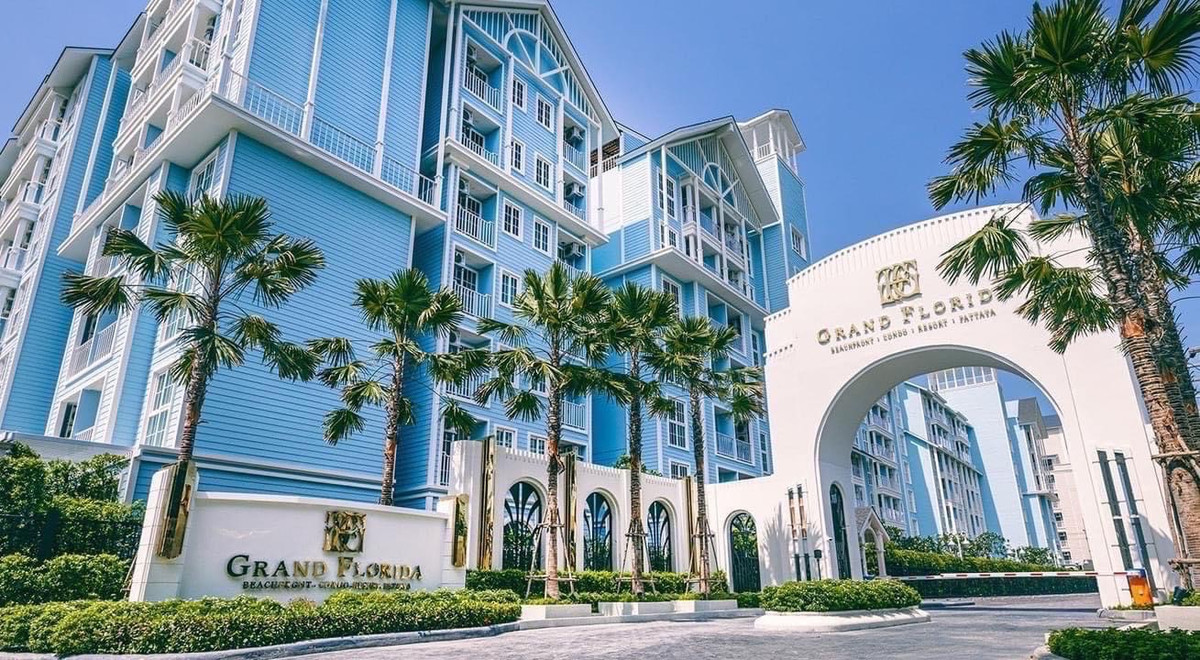 Condo for sale, Grand Florida Pattaya (Grand Florida Pattaya), seaside condo, private beach.