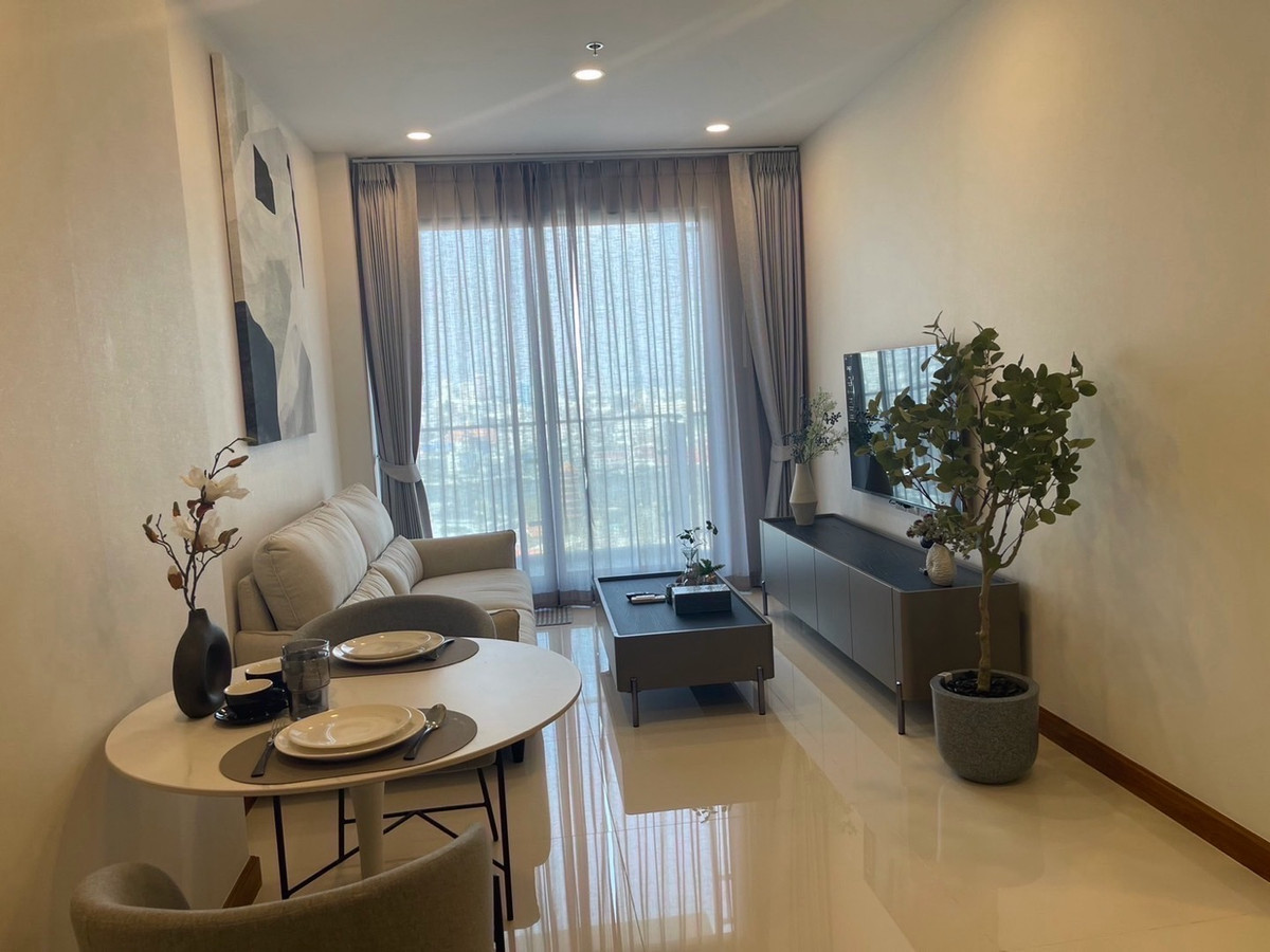 🔥For Rent Now🔥 Supalai Premier Charoen Nakhon. Beautiful room, fully furnished and decorated. Complete with furniture and appliances. Ready to move in. Near Iconsiam.
