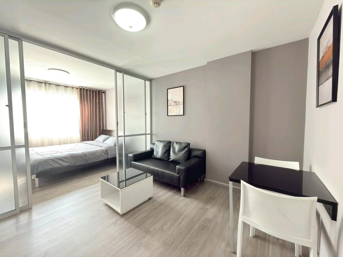 📣Urgent sale‼️D Condo Ramintra🏢 swimming pool view🏊‍♂️ Newly renovated ✨️ Fully furnished and electrical appliances ✅️ Only 1.39 million‼️Reserve by the end of July 2026 only.