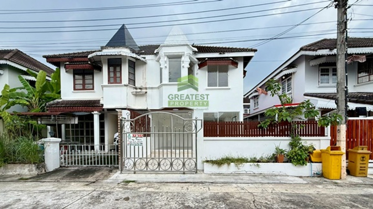 2-story twin house for sale, Country in Town Village, Tha It, Sai Ma, area 35 sq m, newly renovated, fully decorated, good price.