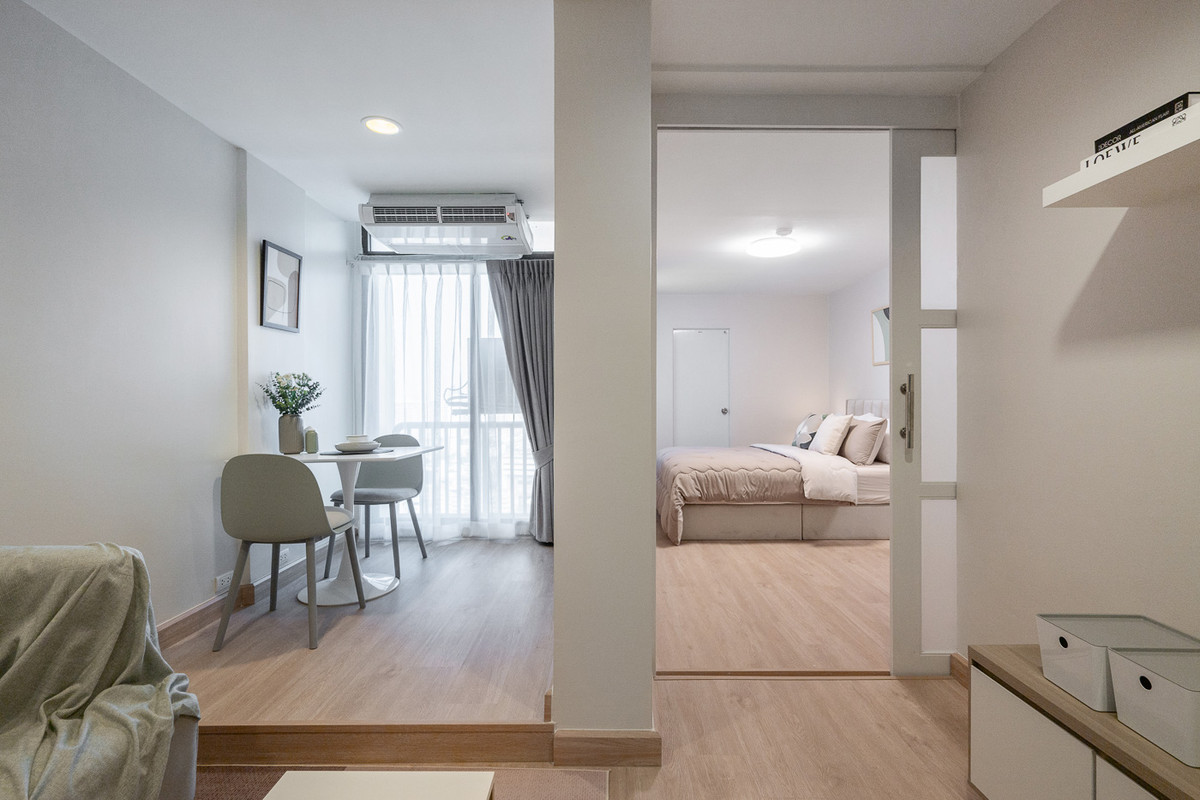 Rattanakosin Island | 1 bedroom, high floor, near MRT Bang Yi Khan, 2 parking spaces. Rattanakosin Island | 1 bedroom, high floor, near MRT Bang Yi Khan, 2 parking spaces.