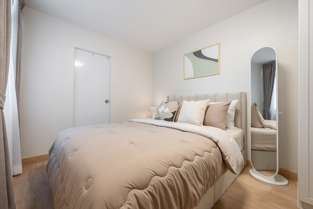 Rattanakosin Island | 1 bedroom, high floor, near MRT Bang Yi Khan, 2 parking spaces. Rattanakosin Island | 1 bedroom, high floor, near MRT Bang Yi Khan, 2 parking spaces.