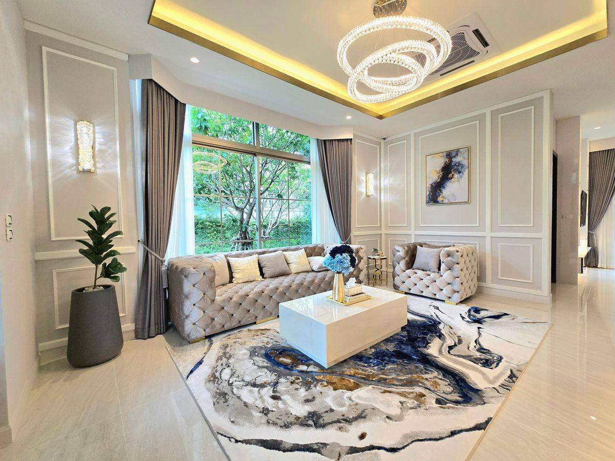 Brand-New Luxury Mansion Sukhumvit 77 Near Airport