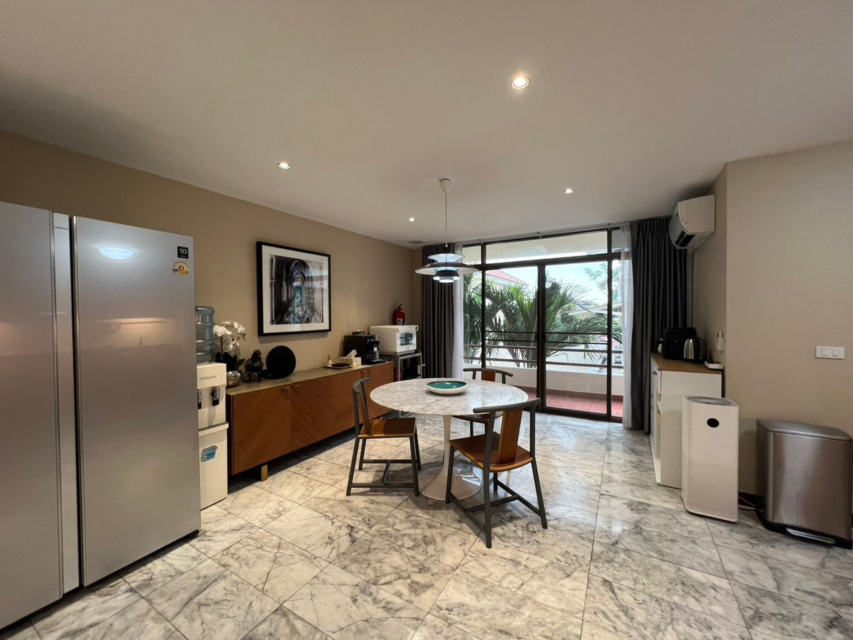 5-Storey Renovated Townhome Pattanakarn 52 – รูปที่ 3