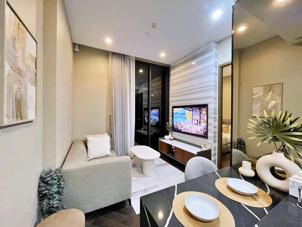 ขายคอนโด The Esse สุขุมวิท 36 ห้อง 1 ห้องนอน ขนาด 38 ตร.ม ทำเลสุขุมวิท ใกล้ BTS ทองหล่อ เหมาะอยู่อาศัยหรือปล่อยเช่าลงทุน