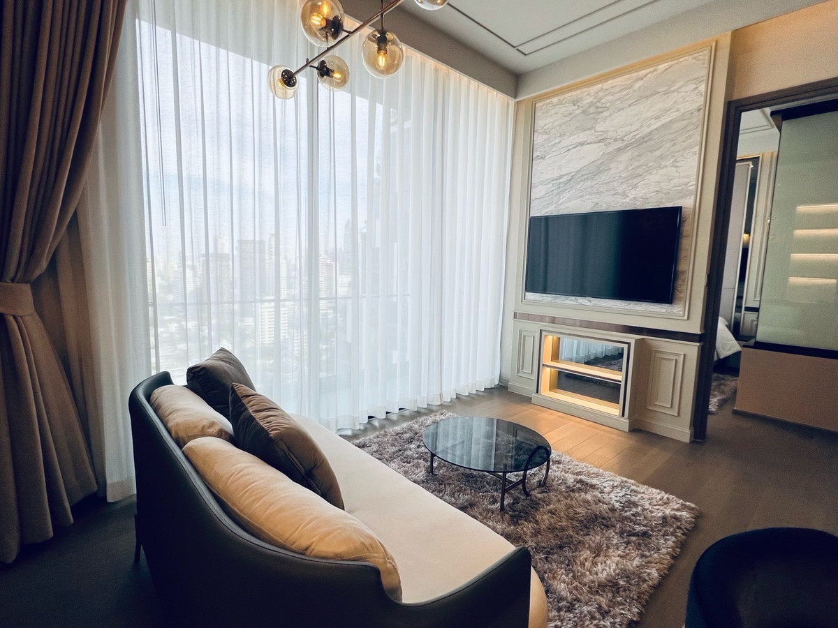 🔥For Rent Now🔥 Celes Asoke 1-bedroom unit, spacious frontage, highlight unit of the project, beautiful room, fully furnished, next to MRT Sukhumvit ❗
