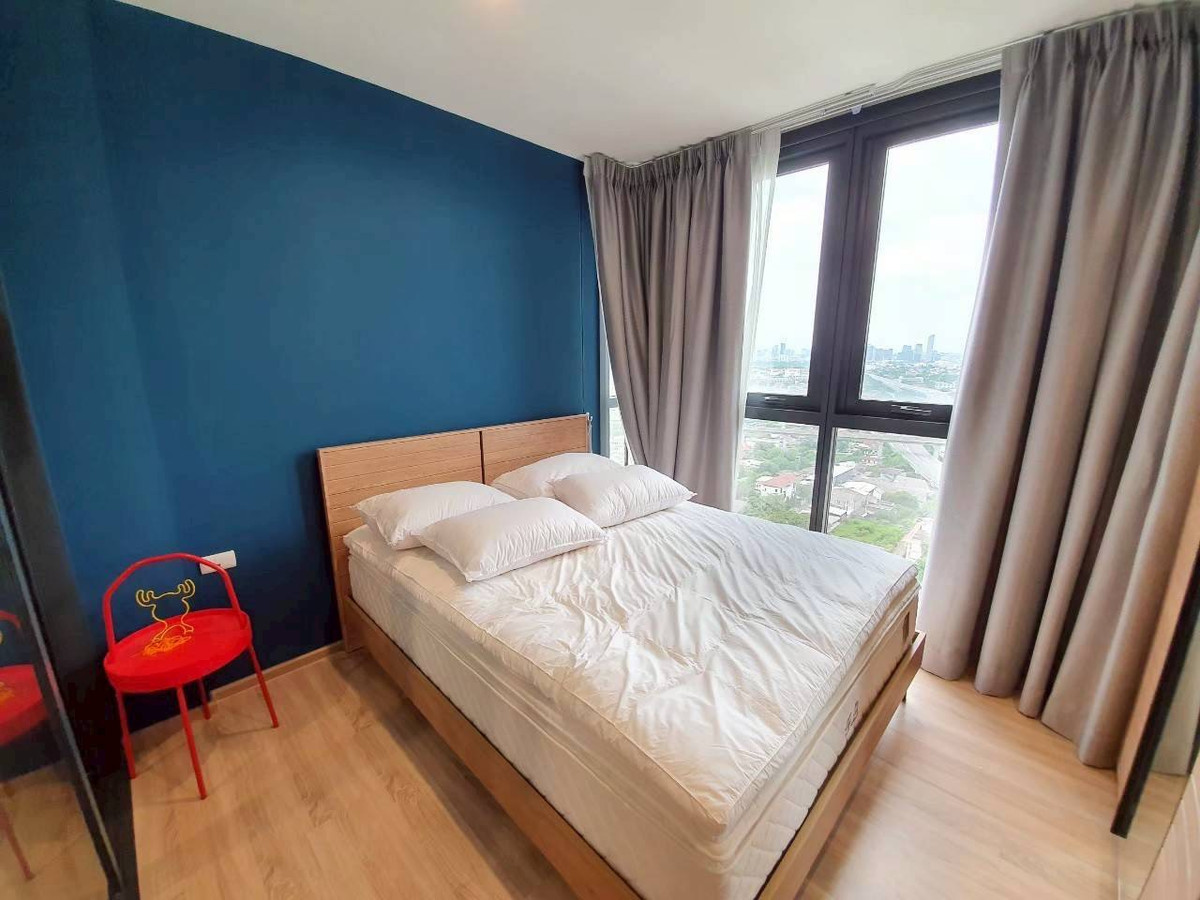 For sale: The Base Garden Rama 9 with tenant. For sale: The Base Garden Rama 9 with tenant.