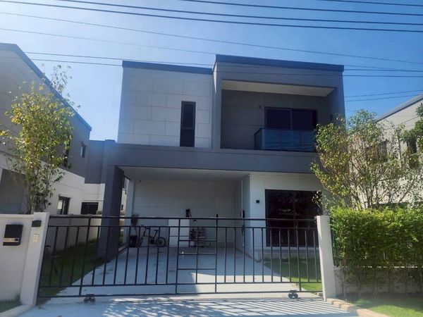 🏡✨ 邦那 Centro Bangna 独栋别墅出租 | 拎包入住 | 黄金地段