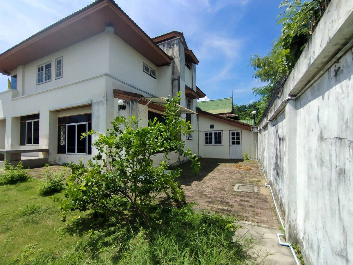 หั่นราคาลงมาถูกสุดๆ ขายบ้านเดี่ยว 2 ชั้น นอกโครงการ ใจกลางเพชรเกษม(ซอยเพชรเกษม 68)บ้านหลังมุมติดถนนซอย ขนาดพื้นที่ 214ตารางวา – รูปที่ 4