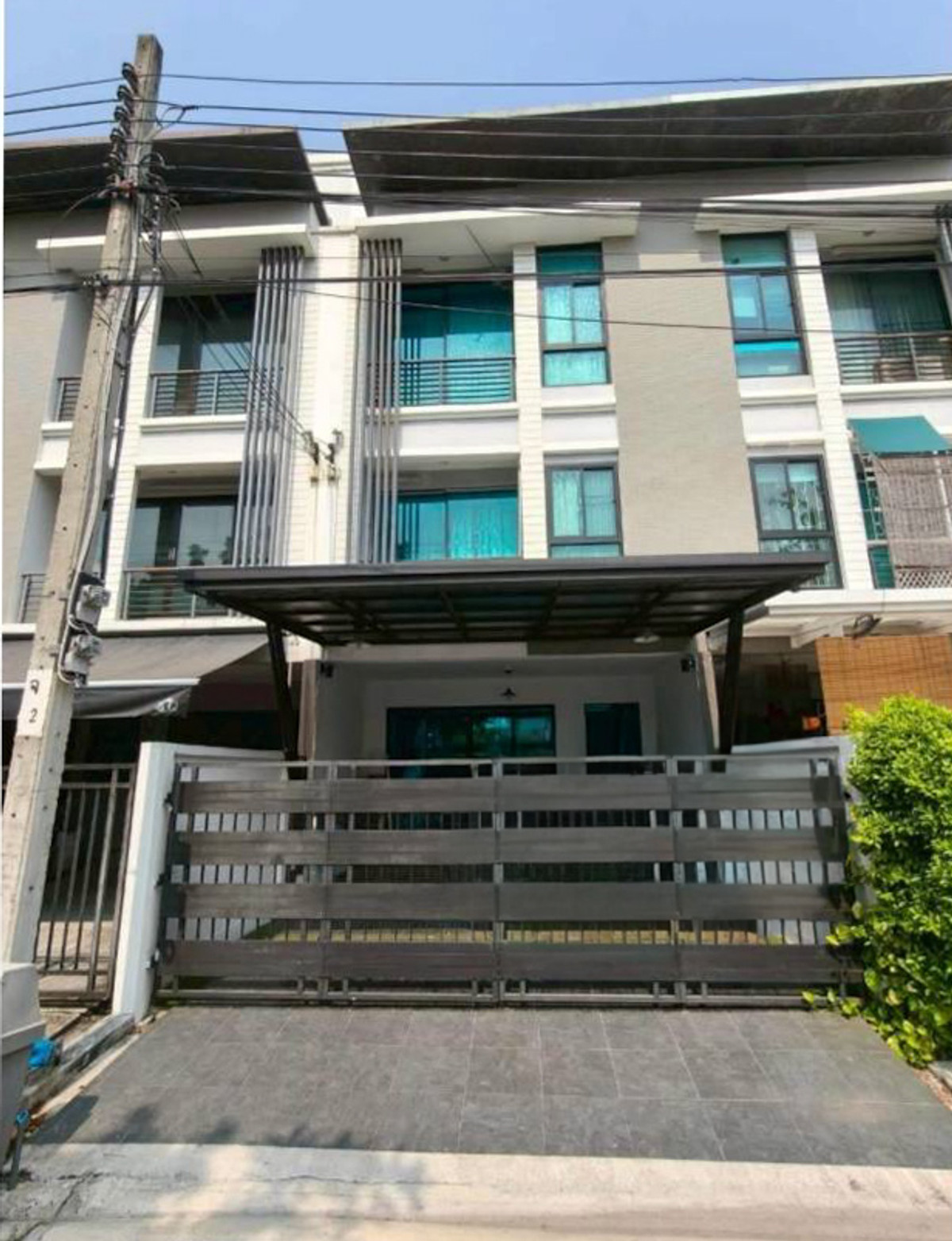 Townhome near MRT Orange Ramkhamhaeng, connected to the entire line along the expressway - Ramkhamhaeng - Rama 9 🚘 Townhome near MRT Orange Ramkhamhaeng, connected to the entire line along the expressway - Ramkhamhaeng - Rama 9 🚘
