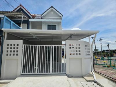 For Sale Townhouse/Townhome  , Jitnarong 21 , wide frontage , newly renovated , Nong Khang Phlu , Nong Khaem , Bangkok , CX-147509