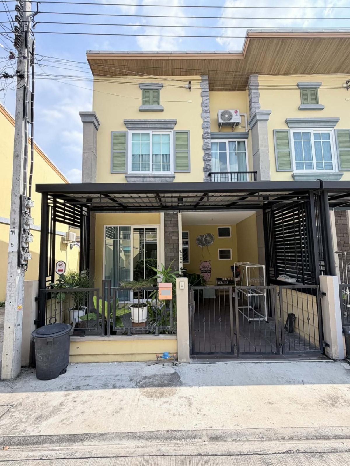For Sale Townhouse/Townhome  , Golden Town Bangkhae , MRT-Lak Song , Lak Song , Bang Khae , Bangkok , CX-147415