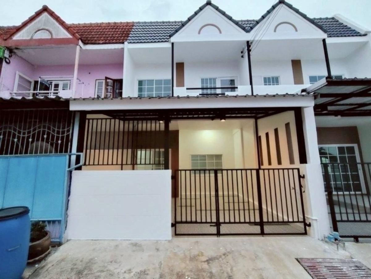 For Sale Townhouse/Townhome , Baan Suktawee Village , Salathammasop Sop , Thawi Watthana , Bangkok , CX-147757 For Sale Townhouse/Townhome , Baan Suktawee Village , Salathammasop Sop , Thawi Watthana , Bangkok , CX-147757