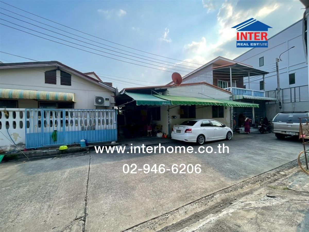 2-story detached house, 80 sq m. Detached house, Soi Nawamin 95, Nawamin Road, Seri Thai Road, Bueng Kum District, Bangkok.