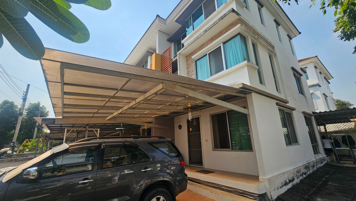 ขายทาวน์โฮม 3 ชั้น บางแค ใกล้ MRT หลักสอง Town Plus เพชรเกษม–บางแค 36 วา 3 นอน 3 น้ำ  5 ล้าน หลังมุมTel. Nan 084-694-8888 – รูปที่ 3