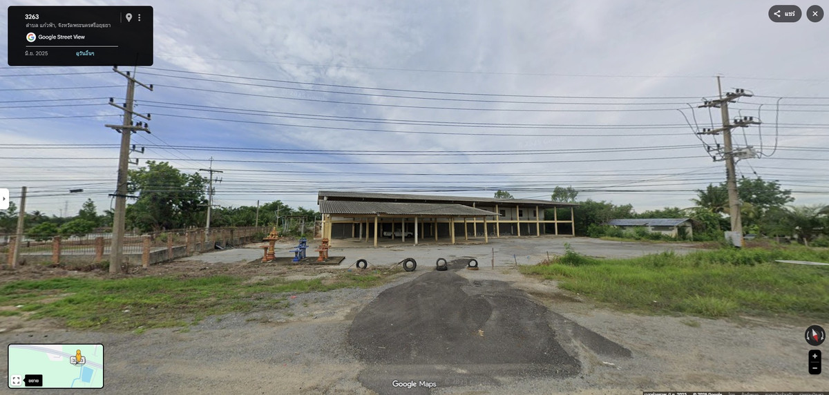 ที่ริมถนน จังหวัด อยุธยา ที่ริมถนน จังหวัด อยุธยา