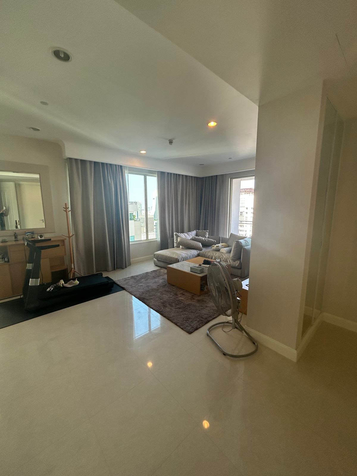 Luxury Condo for Rent in Langsuan – Q Langsuan | 2 Bedrooms | 113.53 SQ.M. | Near BTS Chidlom | THB 100,000/Month Luxury Condo for Rent in Langsuan – Q Langsuan | 2 Bedrooms | 113.53 SQ.M. | Near BTS Chidlom | THB 100,000/Month