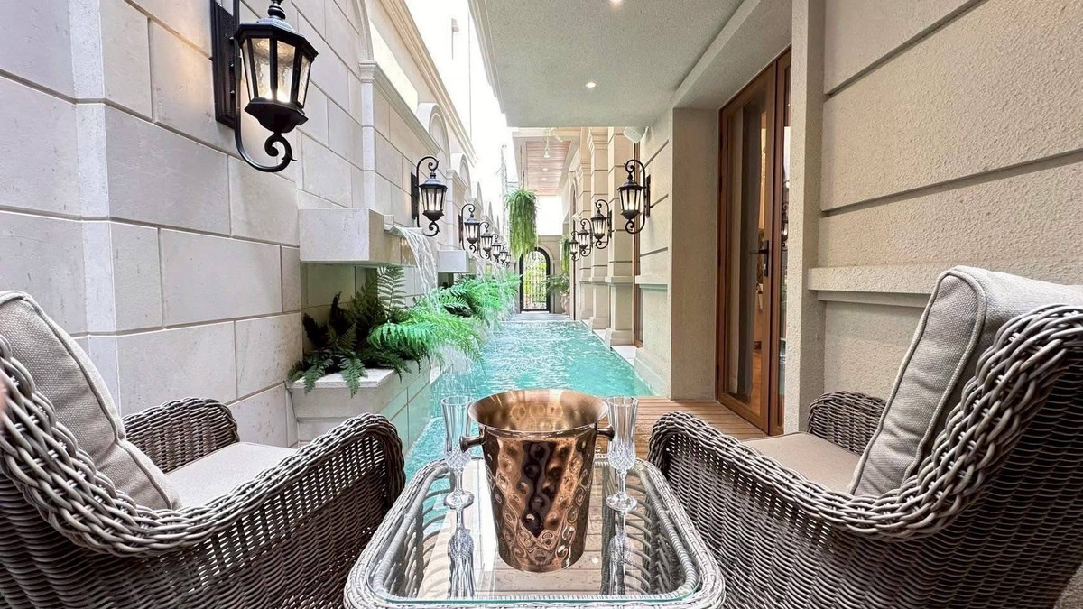 Ultra-Luxury Wellness Residence for RENT I CASA EKAMAI28 near Donki Mall , J Avenue Ultra-Luxury Wellness Residence for RENT I CASA EKAMAI28 near Donki Mall , J Avenue