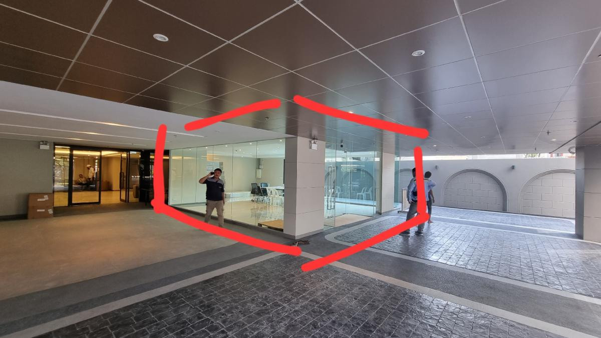 Commercial Space for Rent in Phrom Phong – Size: 70 SQ.M. (multiple units available) Commercial Space for Rent in Phrom Phong – Size: 70 SQ.M. (multiple units available)