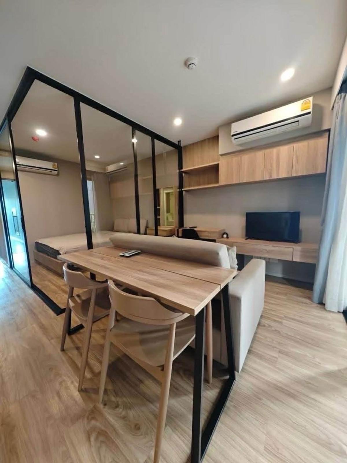 Condo for rent, Blossom, Sathorn-Charoenrat Road. Condo for rent, Blossom, Sathorn-Charoenrat Road.