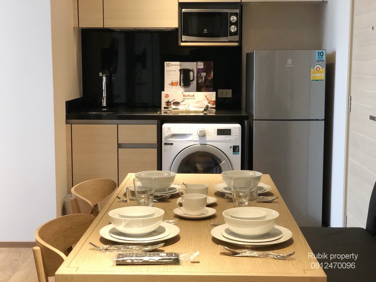 🏙️ Rare Item! Extra large Combine room - in the heart of Sukhumvit for rent / sale 📍 Park 24 - 34th floor RB1731