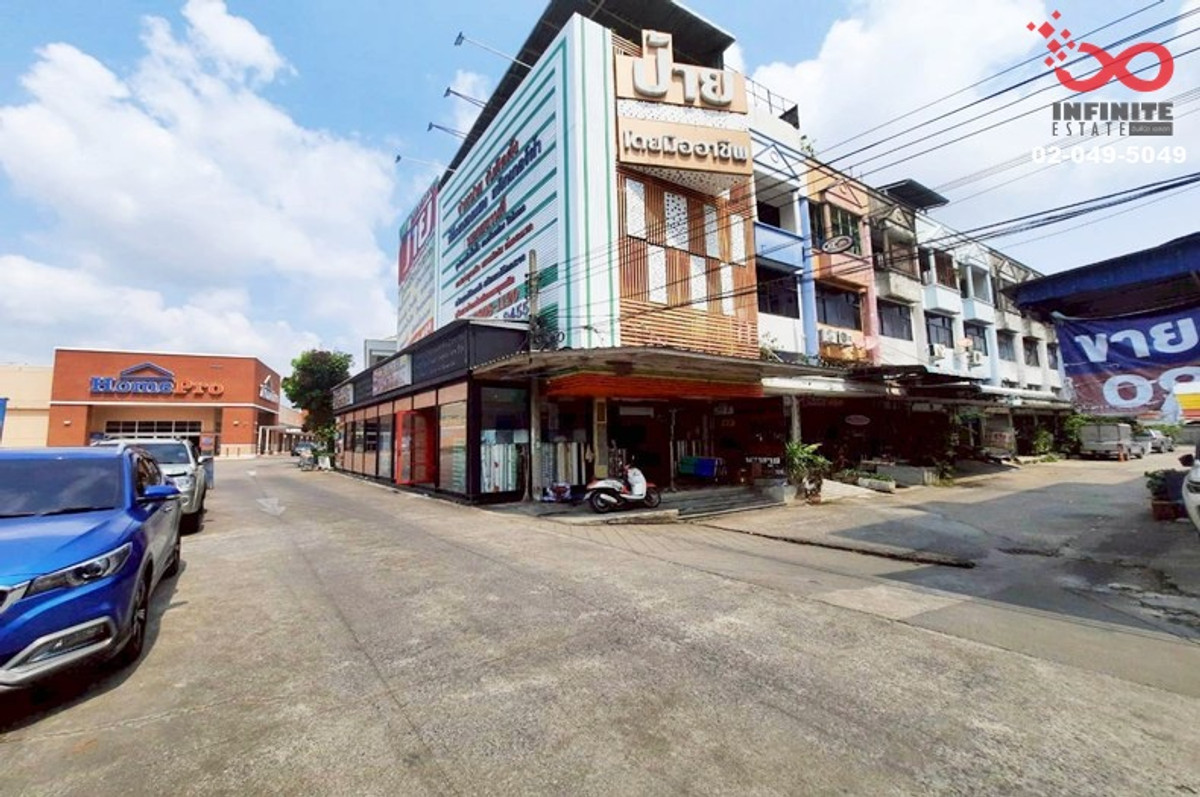 Commercial building for sale, 3.5 floors, 18 sq m, near Petchkasem Road, Nong Khaem, in front of HomePro-Big C. Commercial building for sale, 3.5 floors, 18 sq m, near Petchkasem Road, Nong Khaem, in front of HomePro-Big C.