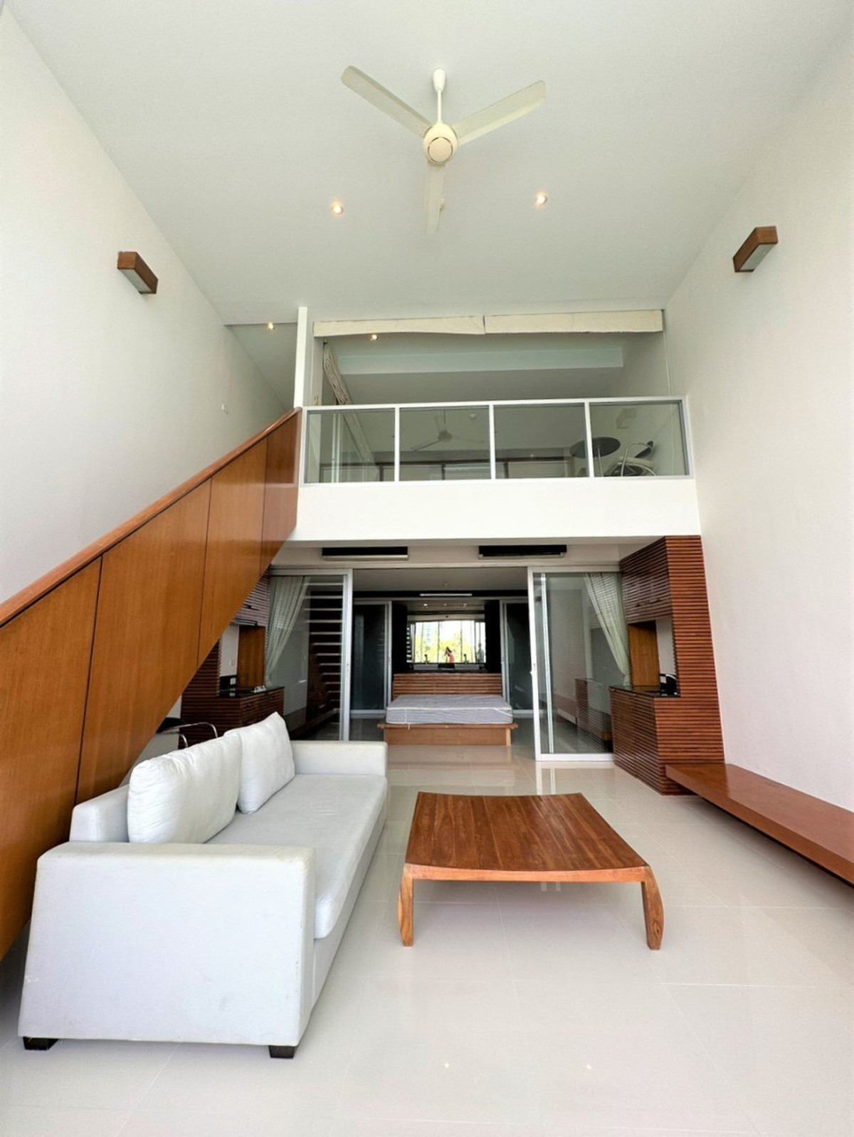 Condo for sale, The Quarter Phuket, large size, usable area 121.40 sq m, near Surin Beach and Bang Tao Beach. Condo for sale, The Quarter Phuket, large size, usable area 121.40 sq m, near Surin Beach and Bang Tao Beach.
