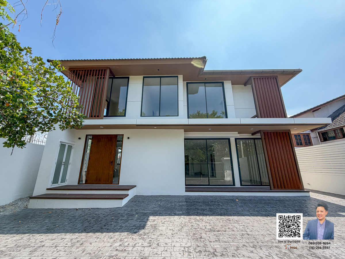 Renovated Large 4-Bedroom Detached House, Ideal for an Extended Family, in Pridi Sukhumvit 71 Renovated Large 4-Bedroom Detached House, Ideal for an Extended Family, in Pridi Sukhumvit 71