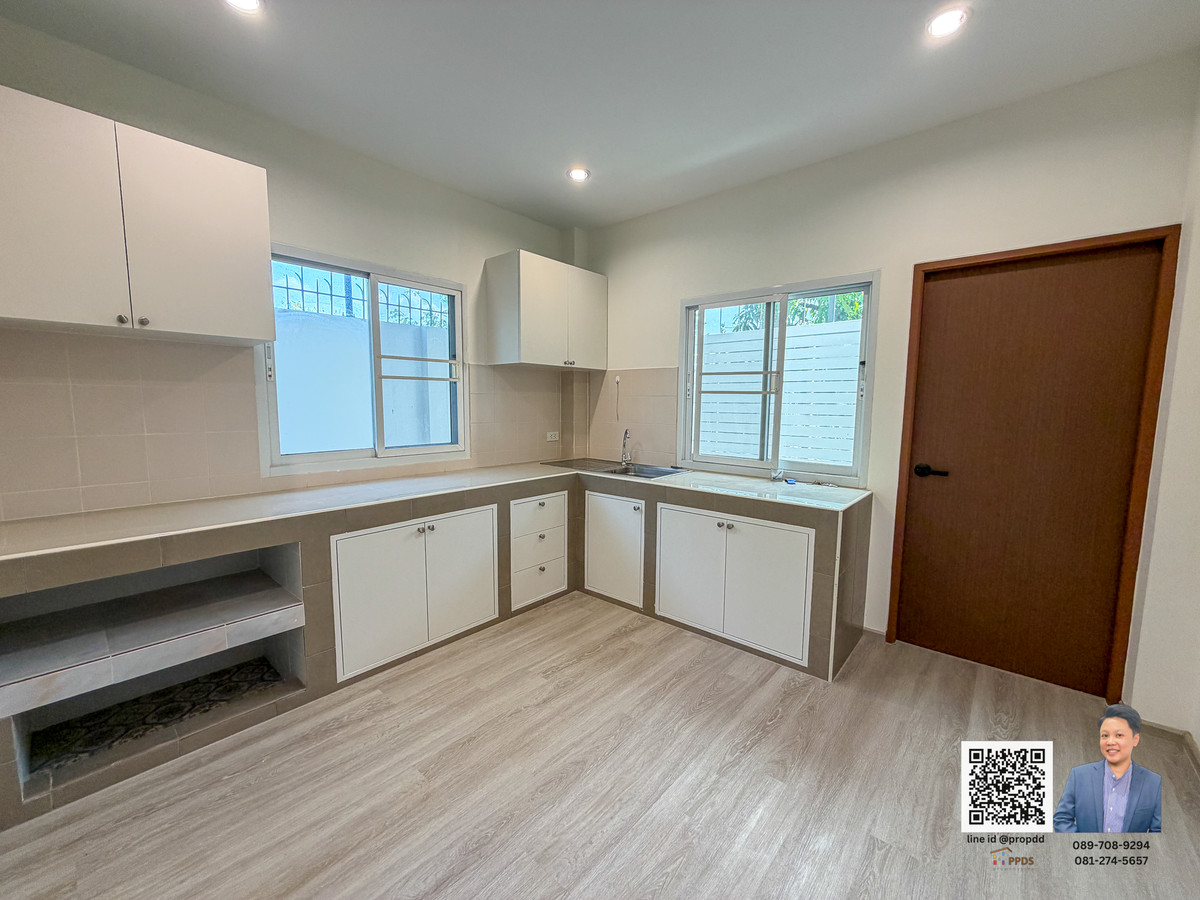 บ้านเดี่ยว 4 ห้องนอนหลังใหญ่ปรับปรุงแล้ว เหมาะสำหรับครอบครัวขยาย ย่าน ปรีดี สุขุมวิท 71 – รูปที่ 4