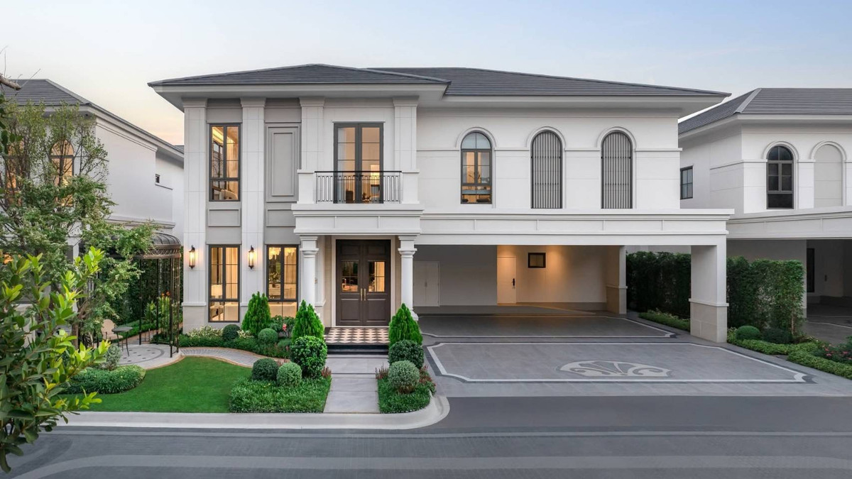 Model house for sale: Narasiri Borommaratchachonnani (usable area 570 sq m) Opening price 120 million baht: Kee (sales agent) 088-8602666