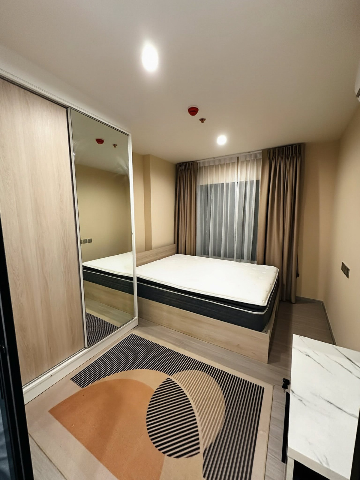 PFD-08072 For rent Aspire Erawan Prime 2 bedrooms 35 sq m., 14th floor, BTS Chang Erawan. PFD-08072 For rent Aspire Erawan Prime 2 bedrooms 35 sq m., 14th floor, BTS Chang Erawan.