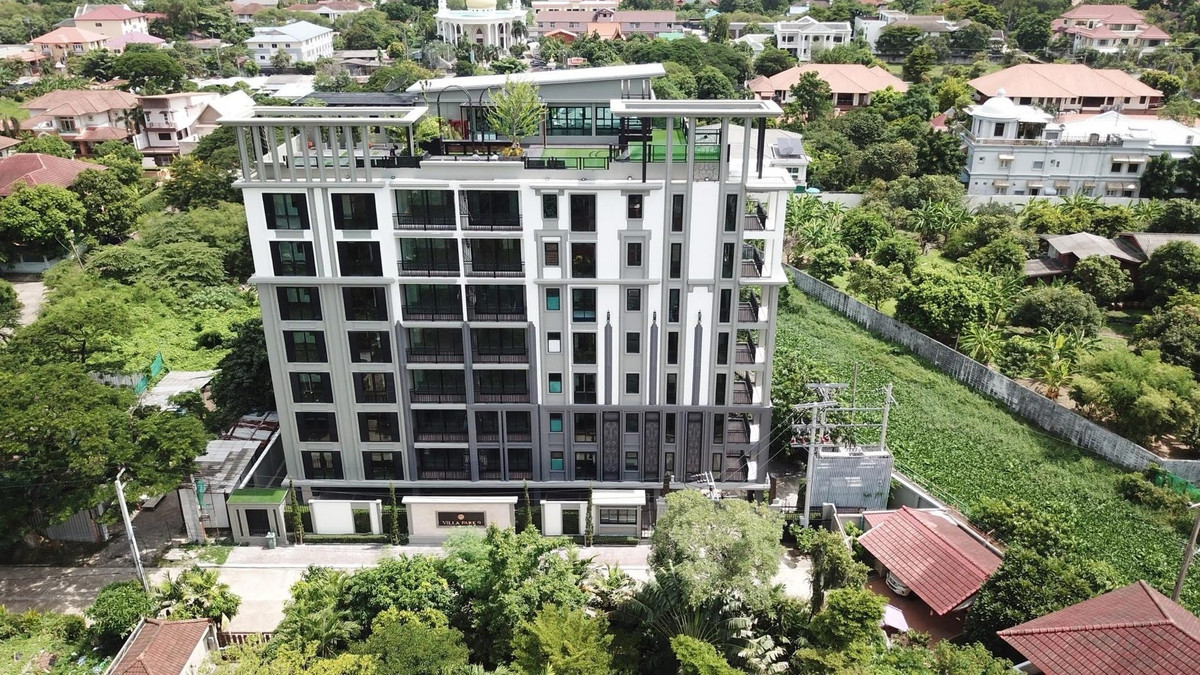 Condo building for sale, 8 floors, potential location behind Paradise Park - Suan Luang Rama IX.