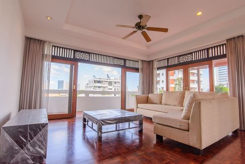 🌷   4 BEDROOMS PRIVATE APARTMENT 🌷  LOW RISE TANON NANGLINCHI 