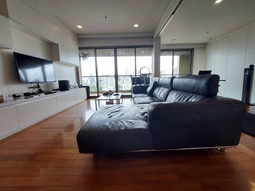 Hot Deal 38.5 MB  (Fully Combined 1 Bed Layout  173 Sqm) Green PARK View Condo @BTS Asoke