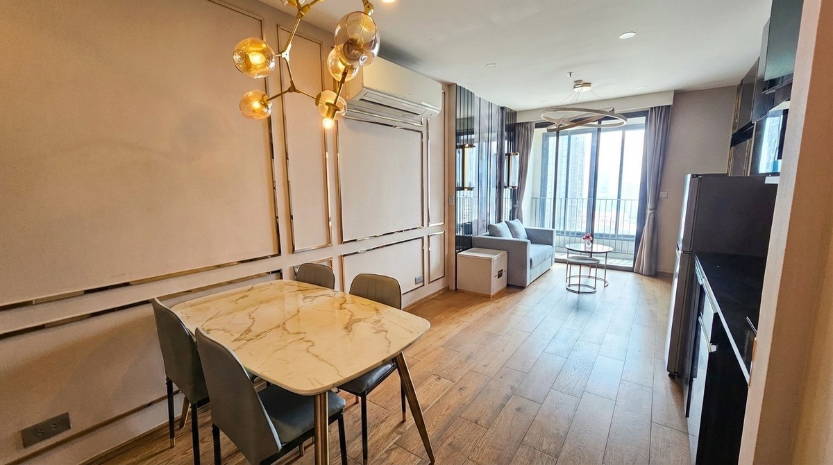 For sell Q Chidlom, 2b2b 63 sqm selling price 9.4 mb, best deal!! with FQ quata ☎️ 0887532858 ปราย For sell Q Chidlom, 2b2b 63 sqm selling price 9.4 mb, best deal!! with FQ quata ☎️ 0887532858 ปราย