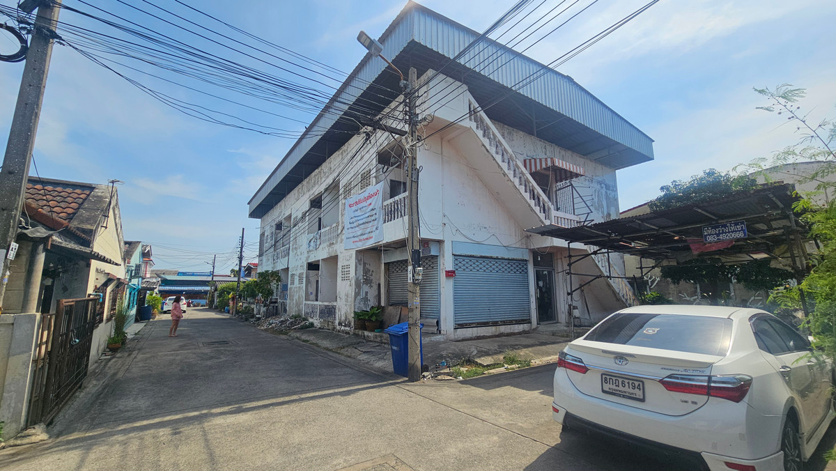 📢 Apartment for sale, 24 rooms, Soi Sai Luat 10, Samut Prakan, near BTS Sai Luat 1 km, good location, near the BTS, near the mall, community area, tenants move in all the time 🔥Tel Nan 084-694-8888 📢 Apartment for sale, 24 rooms, Soi Sai Luat 10, Samut Prakan, near BTS Sai Luat 1 km, good location, near the BTS, near the mall, community area, tenants move in all the time 🔥Tel Nan 084-694-8888