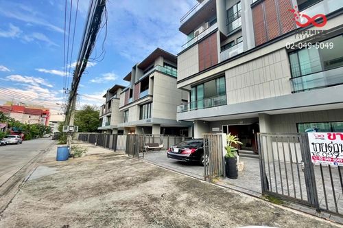 ขายโฮมออฟฟิศ 4.5ชั้น ศรีนครินทร์ 15 สวนหลวง ใกล้รถไฟฟ้าสายสีเหลือง สถานีศรีกรีฑา