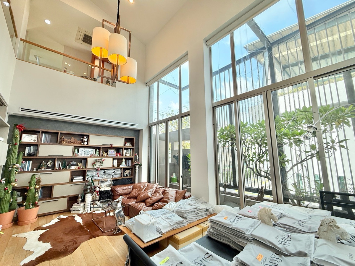 🔥 Hot deal 🔥 Private Nirvana Residence 5 minutes to CDC | 3 🛌 5 🛁 2 🚘 1 maid 430 Sq.m. 38 MB. only. Make an appointment to see the house 065-6956939 (Luk Raisin) 🔥 Hot deal 🔥 Private Nirvana Residence 5 minutes to CDC | 3 🛌 5 🛁 2 🚘 1 maid 430 Sq.m. 38 MB. only. Make an appointment to see the house 065-6956939 (Luk Raisin)